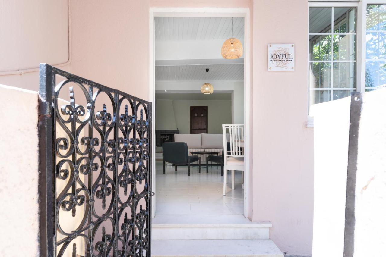 Вилла Joyful Secret Garden House Ханья Экстерьер фото