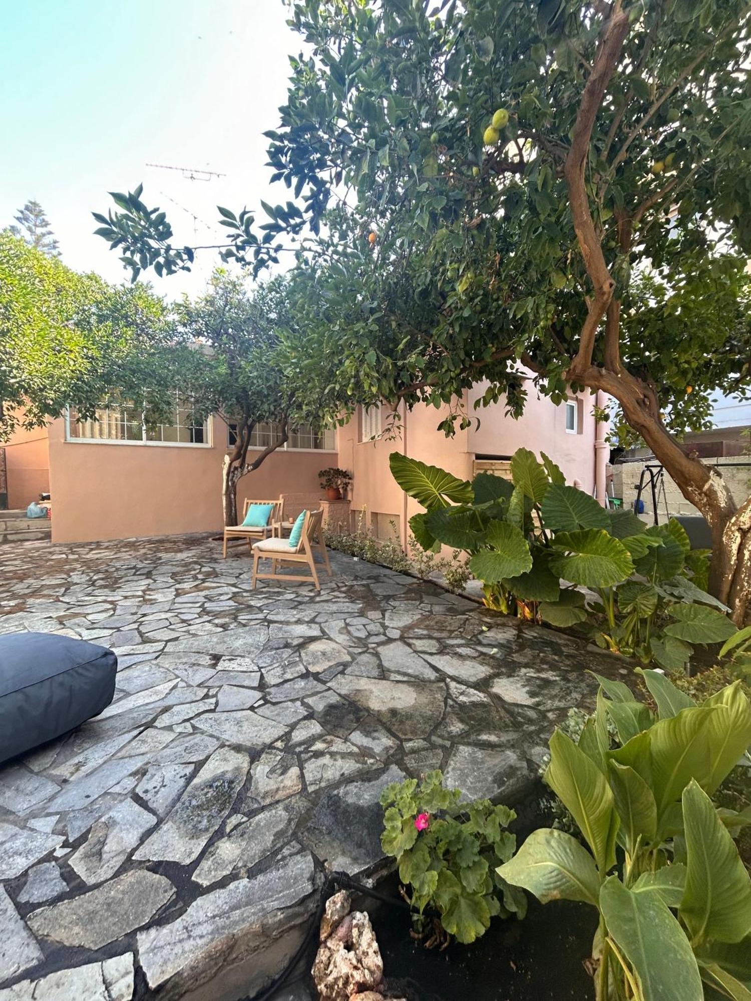 Вилла Joyful Secret Garden House Ханья Экстерьер фото