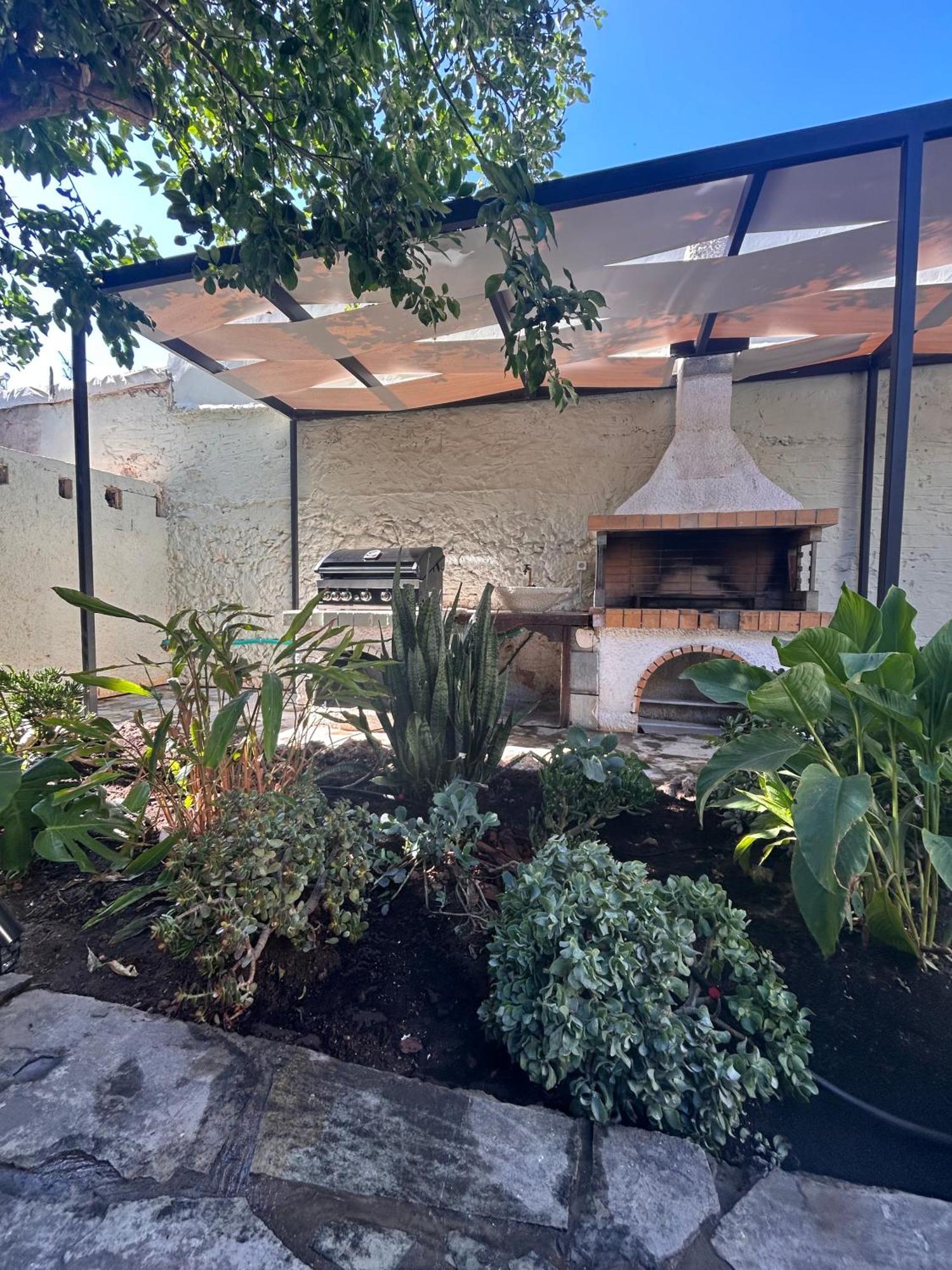 Вилла Joyful Secret Garden House Ханья Экстерьер фото